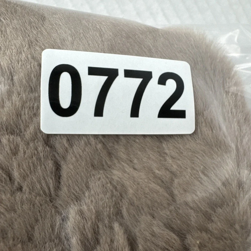 Auden Women's 0772 M/L 8-12 Faux Fur Slipper‎ Socks Taupe Gripper Bottom NWT